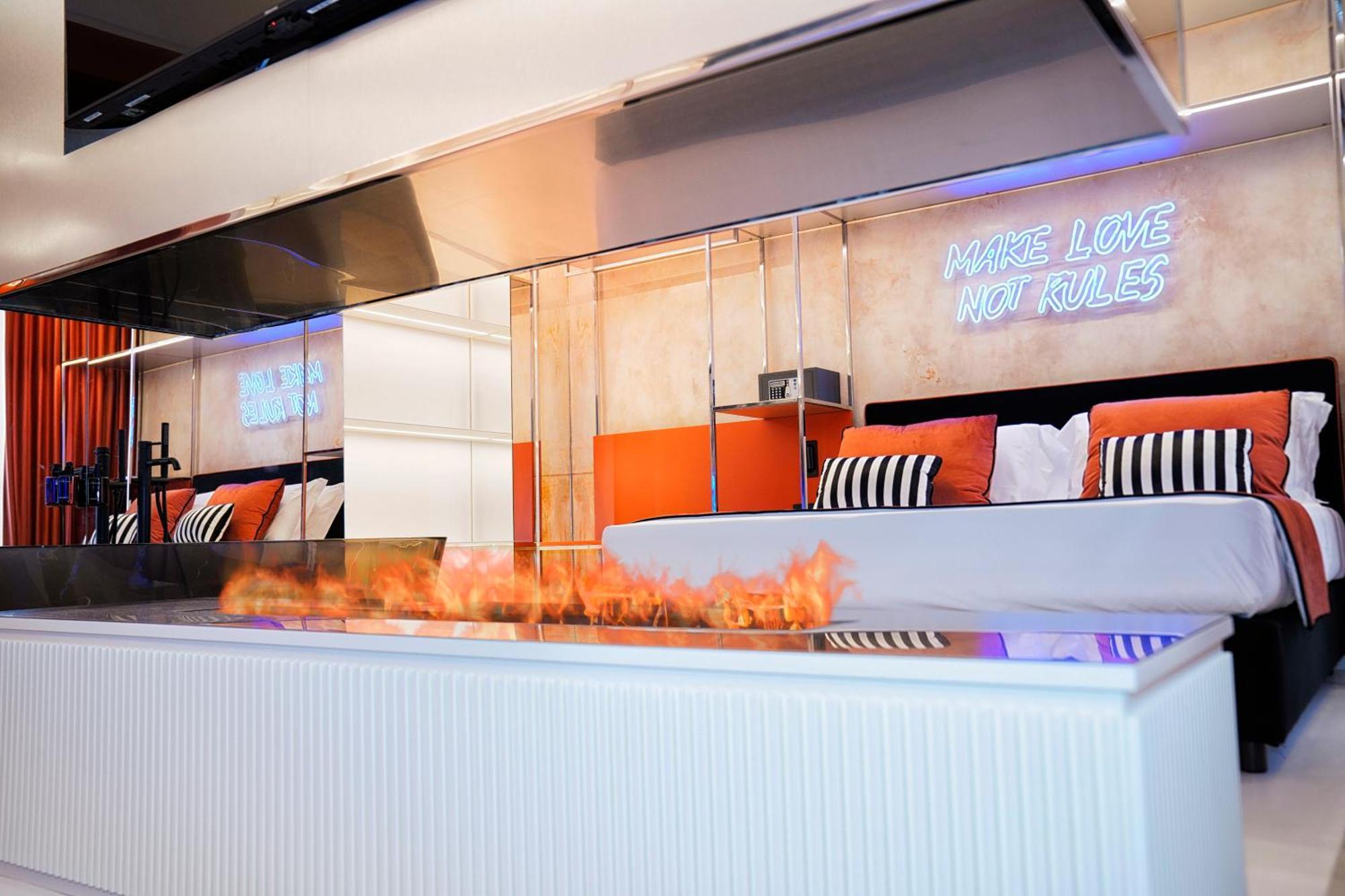 Kind Places - Suite Experience Napoli Ngoại thất bức ảnh